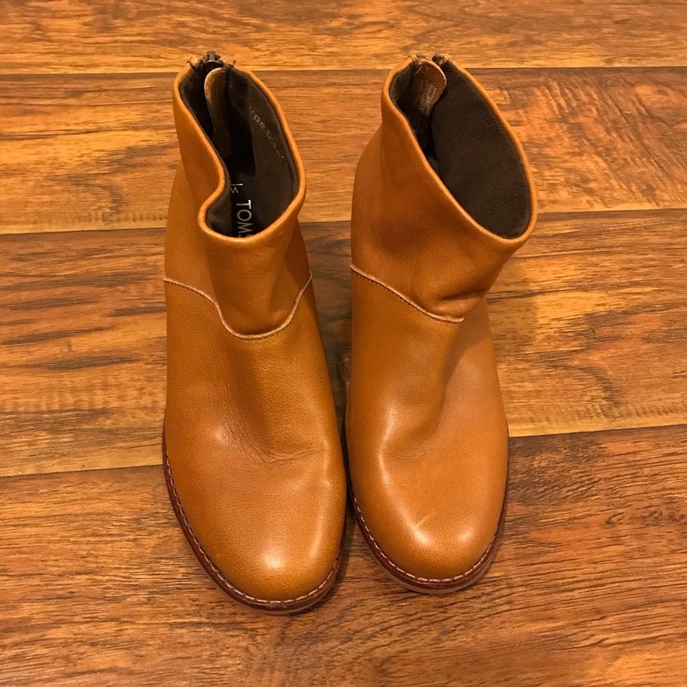 Tom Deia Leila Warm Tan Leather Anklet Booties